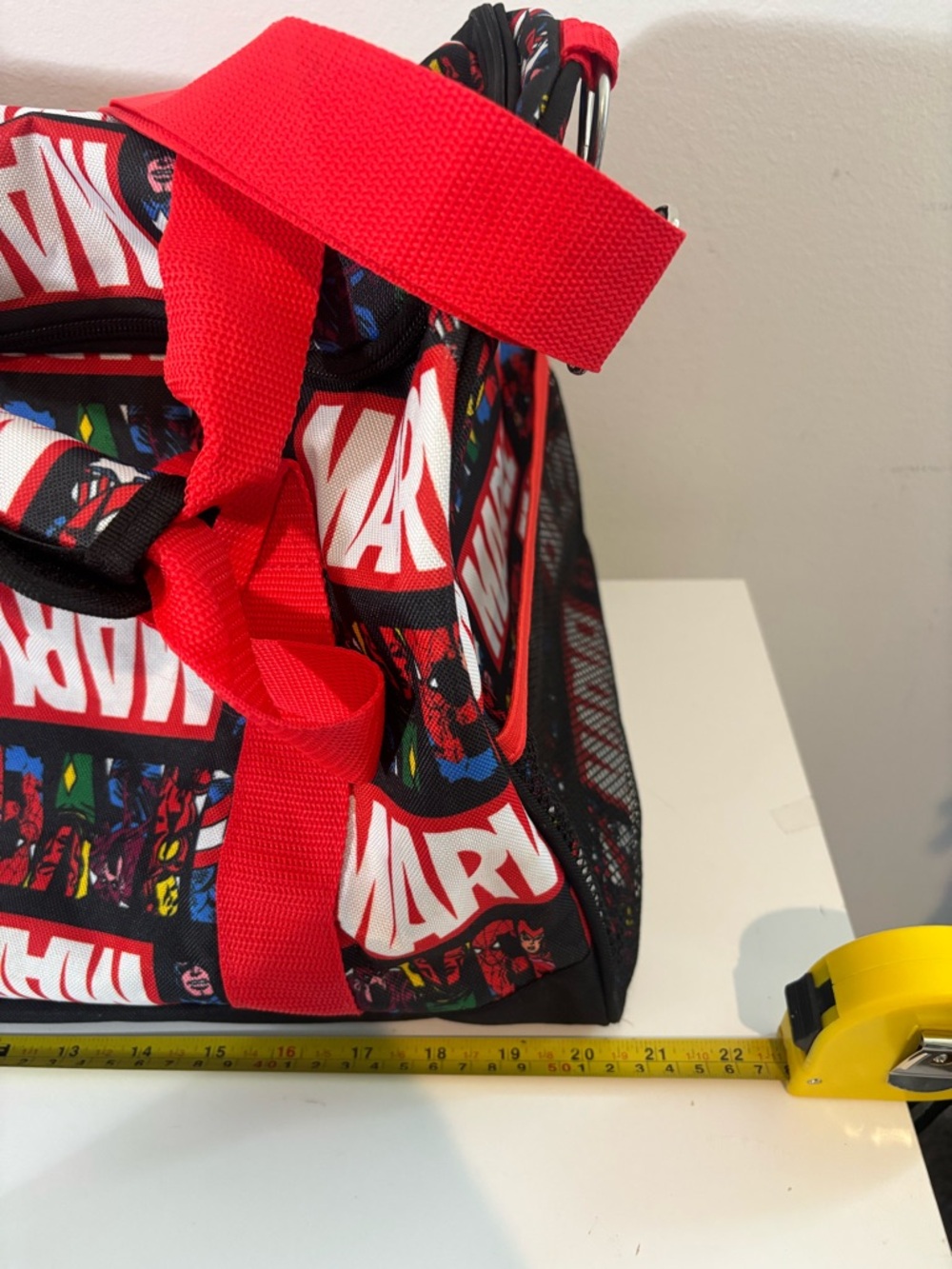 Marvel Red and Black Logo Comic-Print Duffel Bag Vacation Casual - Picture 2 of 8